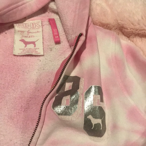 VS PINK ZIP UP HOODIE - Picture 3 of 4